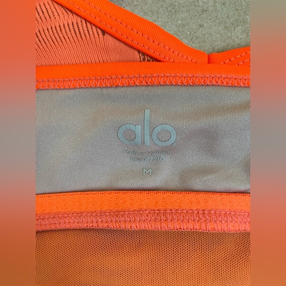 Alo Yoga Women’s Orange Aria Neon Sports Bra Crisscross Back; size Medium - Picture 6 of 7